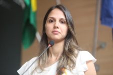 andreza-romero-assume-pasta-no-governo-joao-campos 