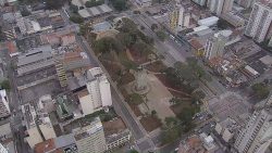 apos-ser-transformada-em-parque,-praca-princesa-isabel-e-fechada-para-reforma