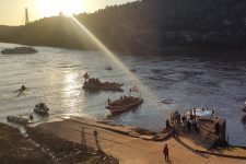 veja-as-imagens-da-procissao-nautica-dessa-quarta-no-rio-iguacu