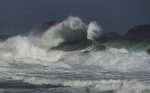 marinha-emite-alerta-para-ressaca-com-ondas-de-ate-3-metros-no-litoral-norte-de-sp