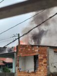 duas-pessoas-sao-socorridas-de-incendio-em-itaquaquecetuba