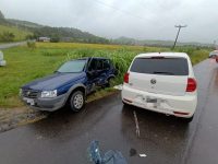 colisao-entre-carros-deixa-feridos-em-pouso-redondo;-duas-criancas-estao-entre-as-vitimas