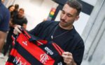 flamengo-anuncia-leo-ortiz;-zagueiro-assinou-contrato-por-5-temporadas